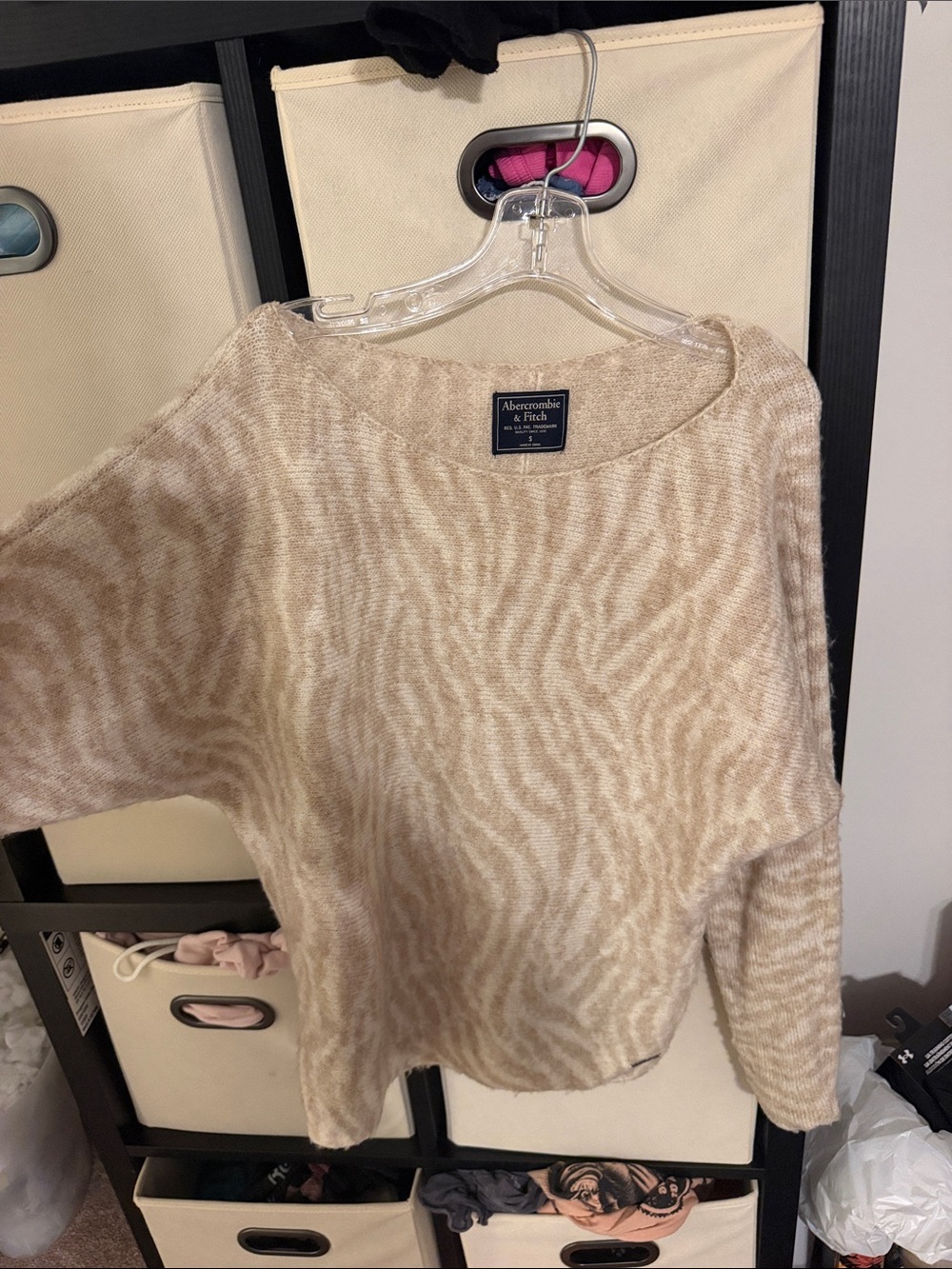 Abercrombie & Fitch Beige Cream Zebra-Print Crewneck Sweater